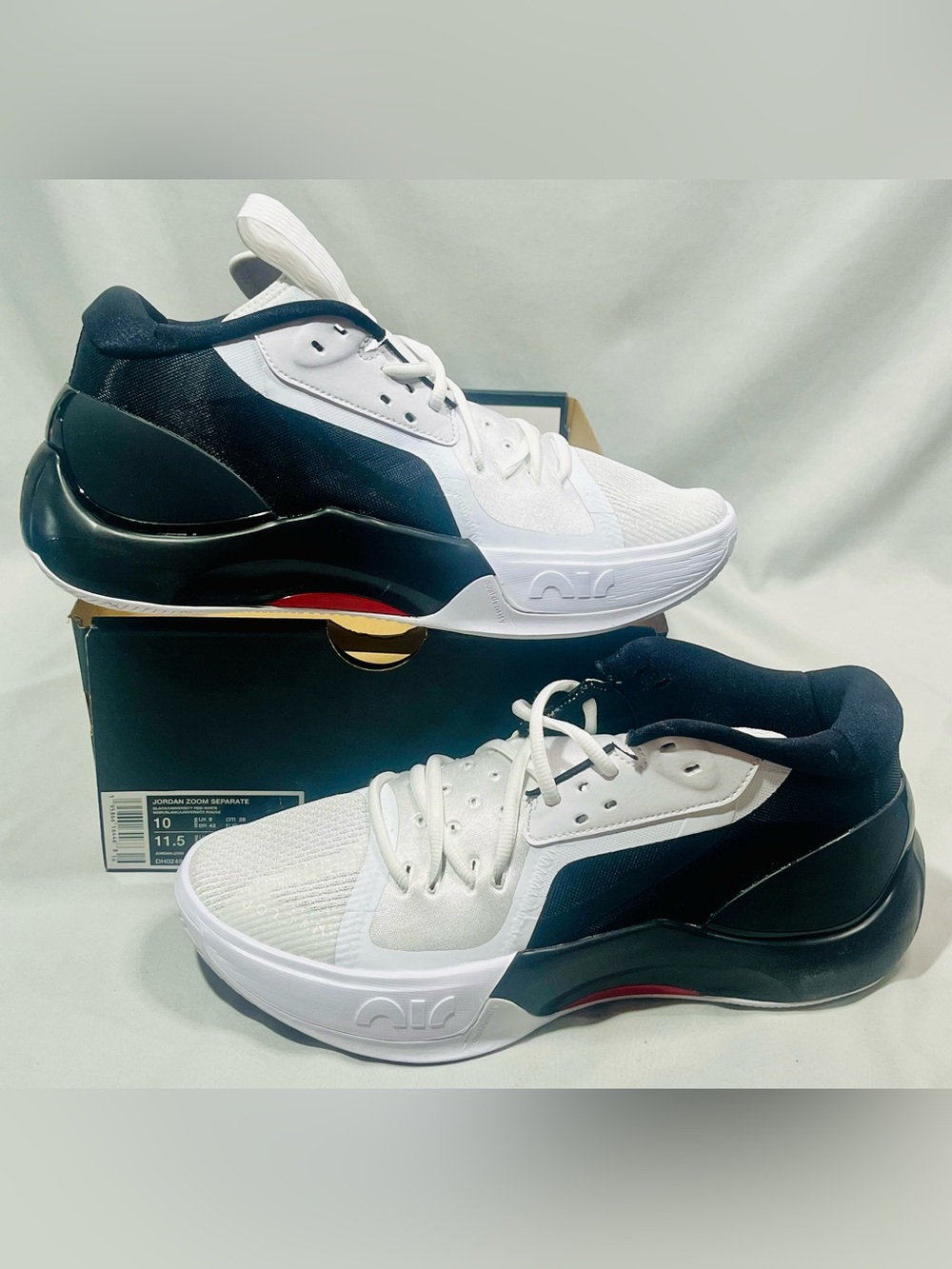 Men's Jordan Zoom Separate White and Black Performance Basketball Sneakers